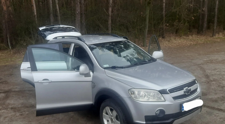 Chevrolet Captiva cena 16900 przebieg: 287000, rok produkcji 2006 z Borne Sulinowo małe 121